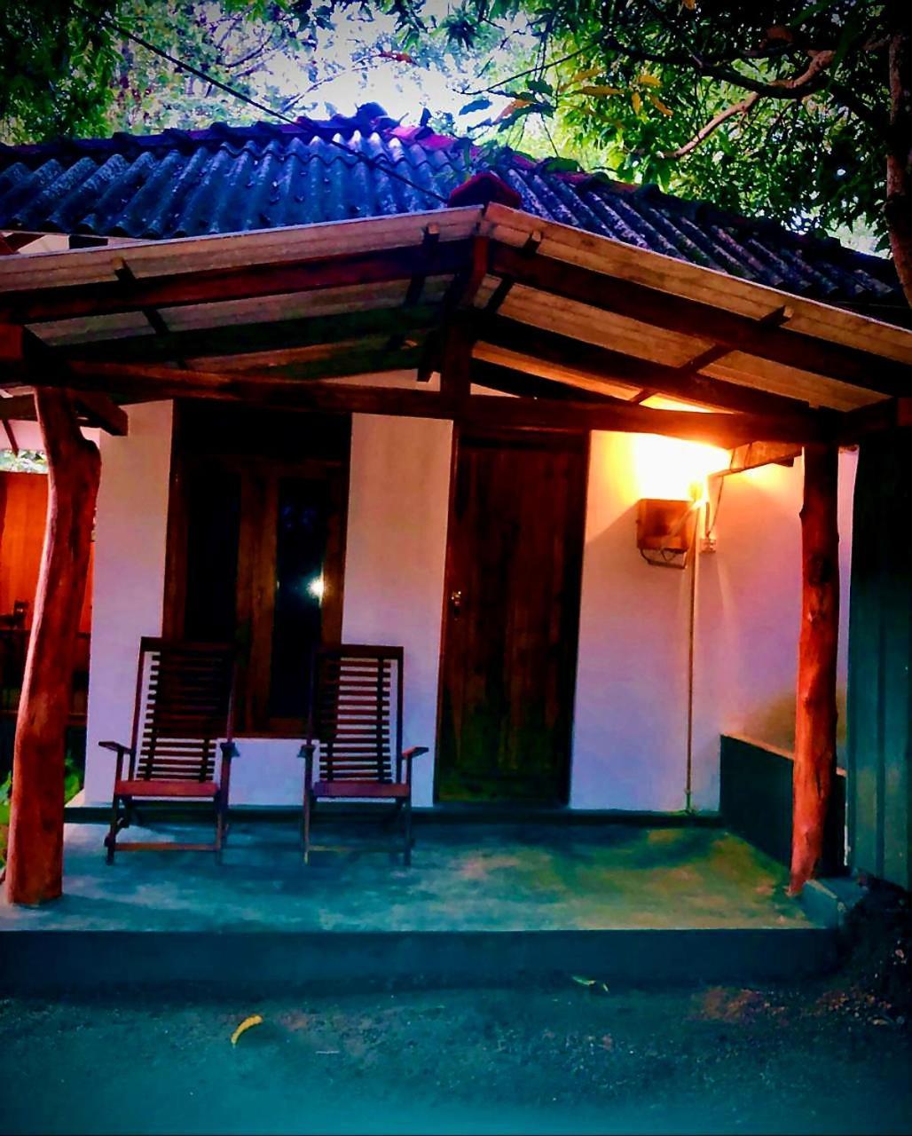 Priya Homestay Kandalama Dambulla Eksteriør billede